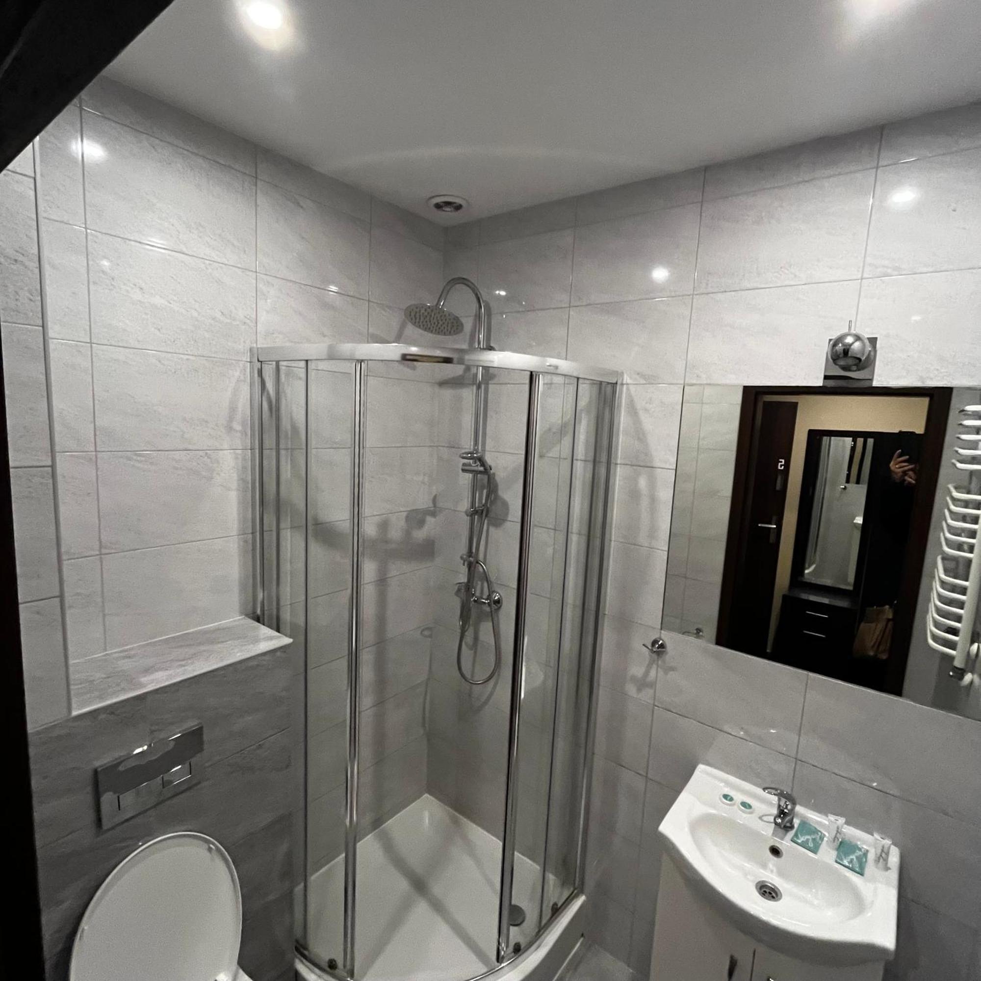 Valda House Hotell Rybie Eksteriør bilde